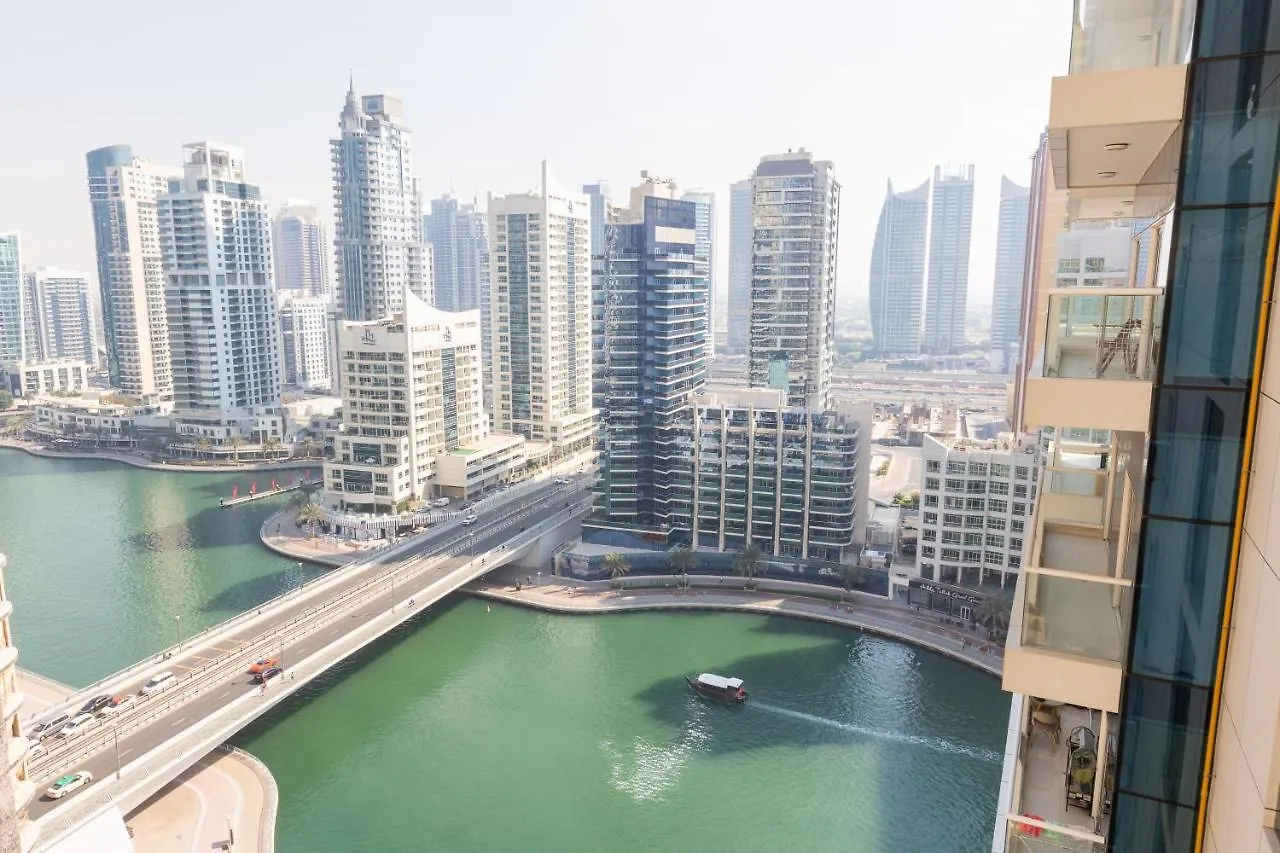 Enticing Space With Marina View Near The Beach! Dubai