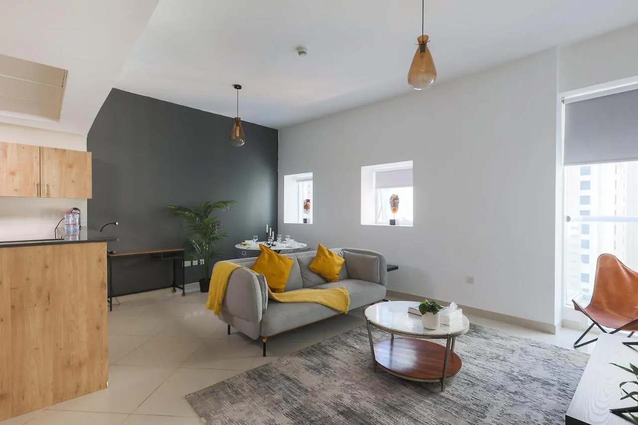 Holiday home Enticing Space With Marina View Near The Beach! Dubai